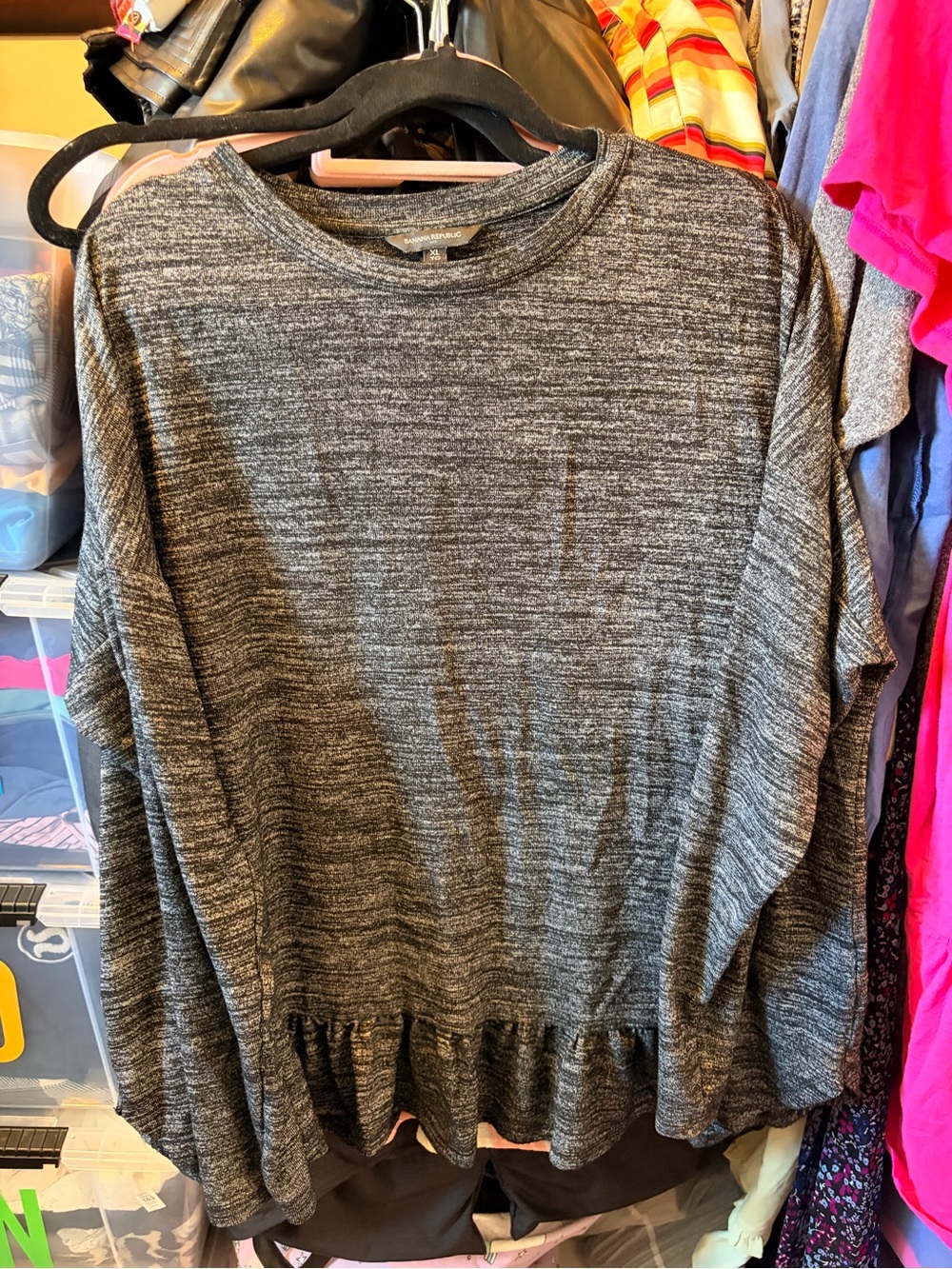 Banana Republic Heathered Charcoal Ruffle-Hem Long Sleeve Top